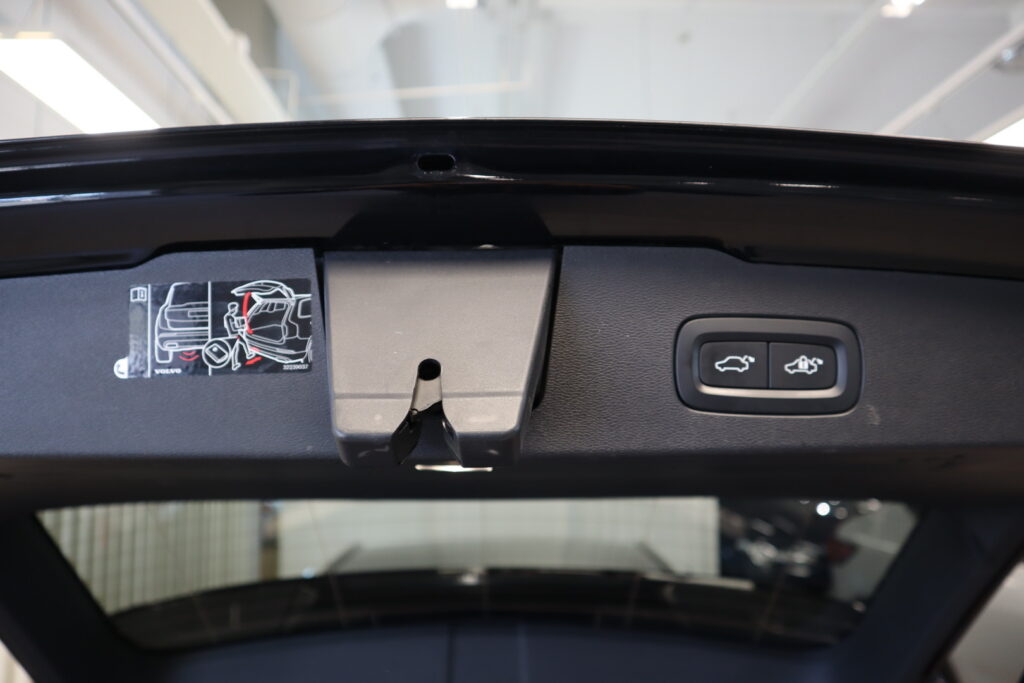 Volvo V60, image 12