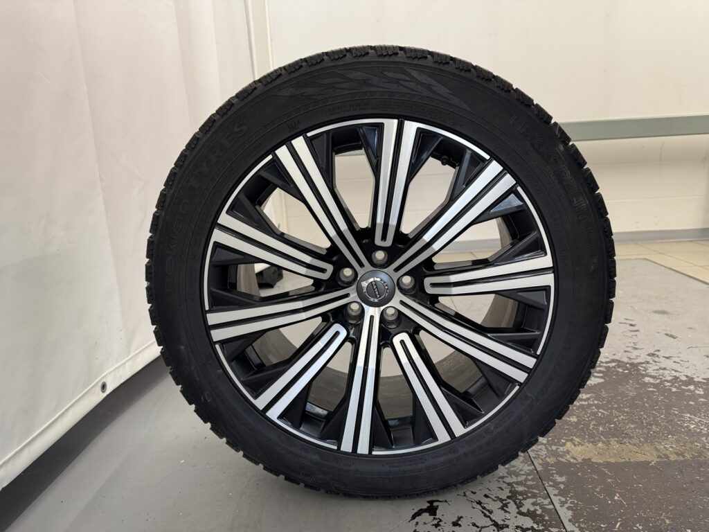 Volvo XC90, image 18