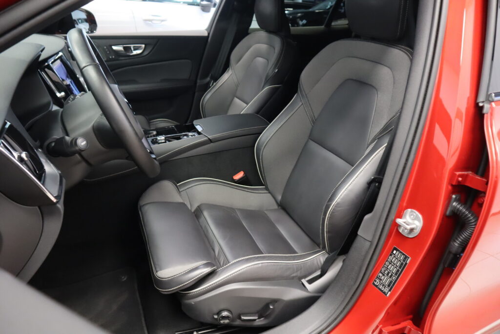 Volvo V60, image 8