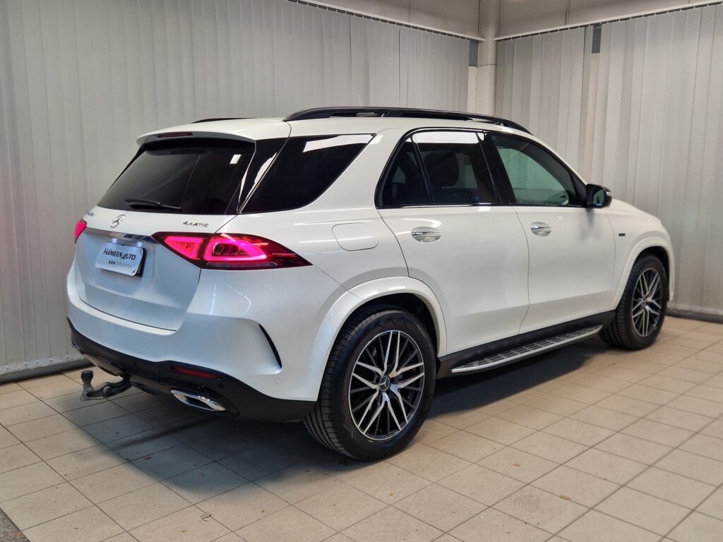Mercedes-Benz GLE, image 2