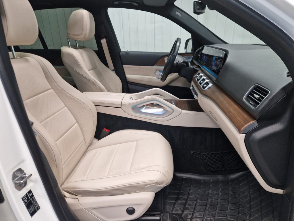 Mercedes-Benz GLE, image 9