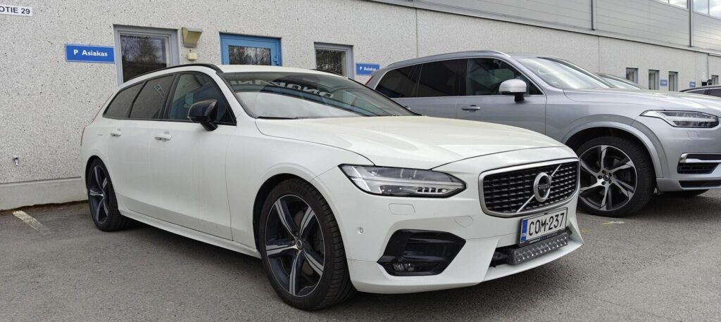 Volvo V90, image 1
