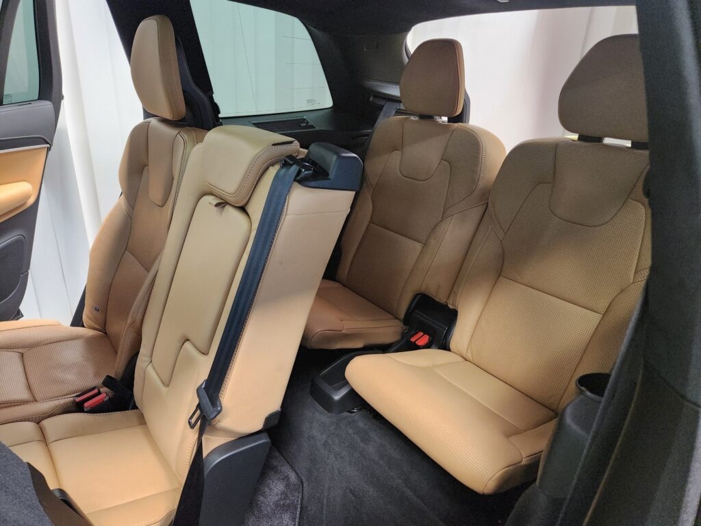 Volvo XC90, image 10