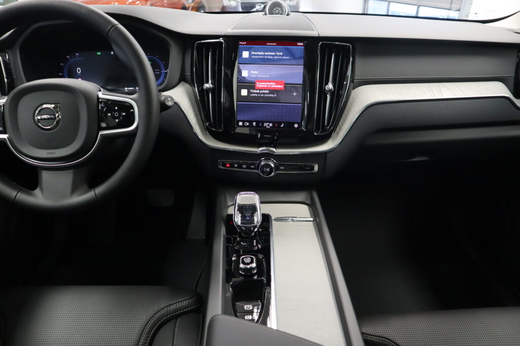 Volvo XC60, image 10