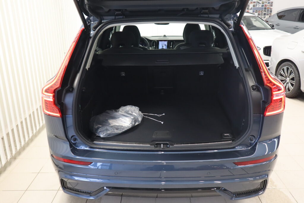 Volvo XC60, image 16
