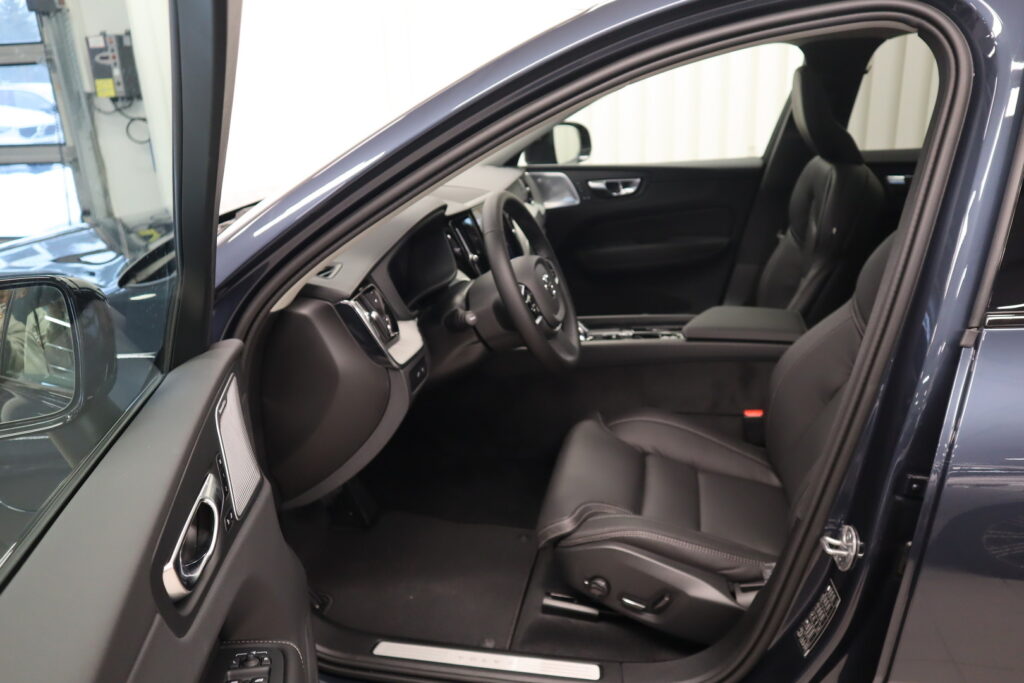 Volvo XC60, image 7