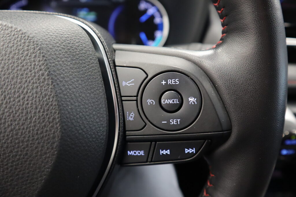 Toyota RAV4 Plug-in, image 18