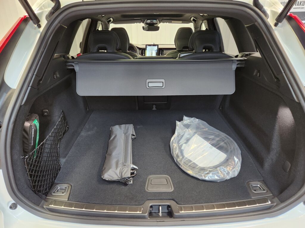 Volvo XC60, image 24