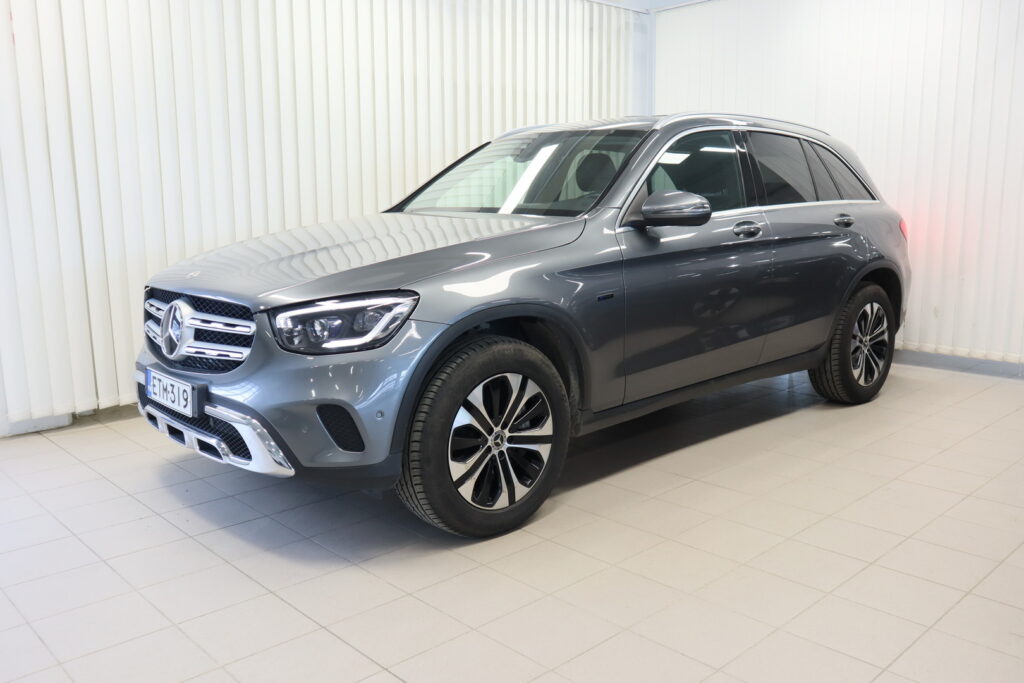 Mercedes-Benz GLC, image 1