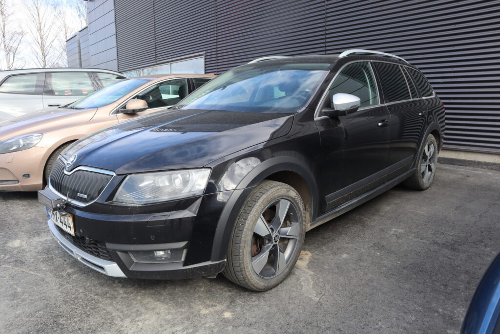 Skoda Octavia, image 1
