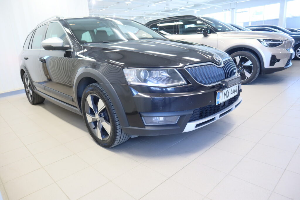 Skoda Octavia, image 3