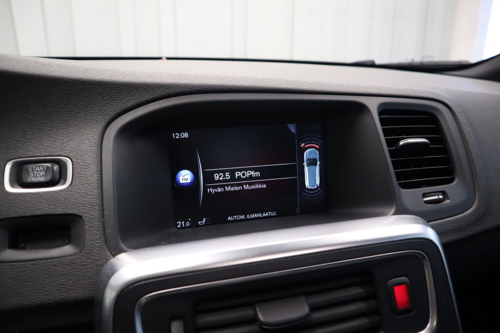 Volvo V60, image 12