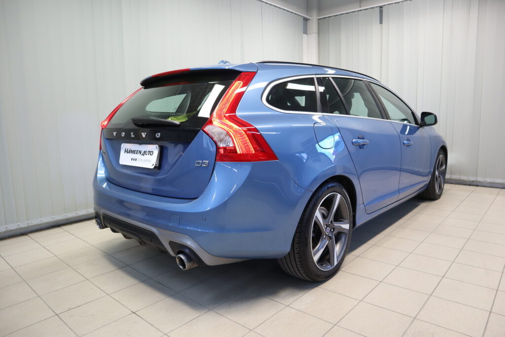 Volvo V60, image 21