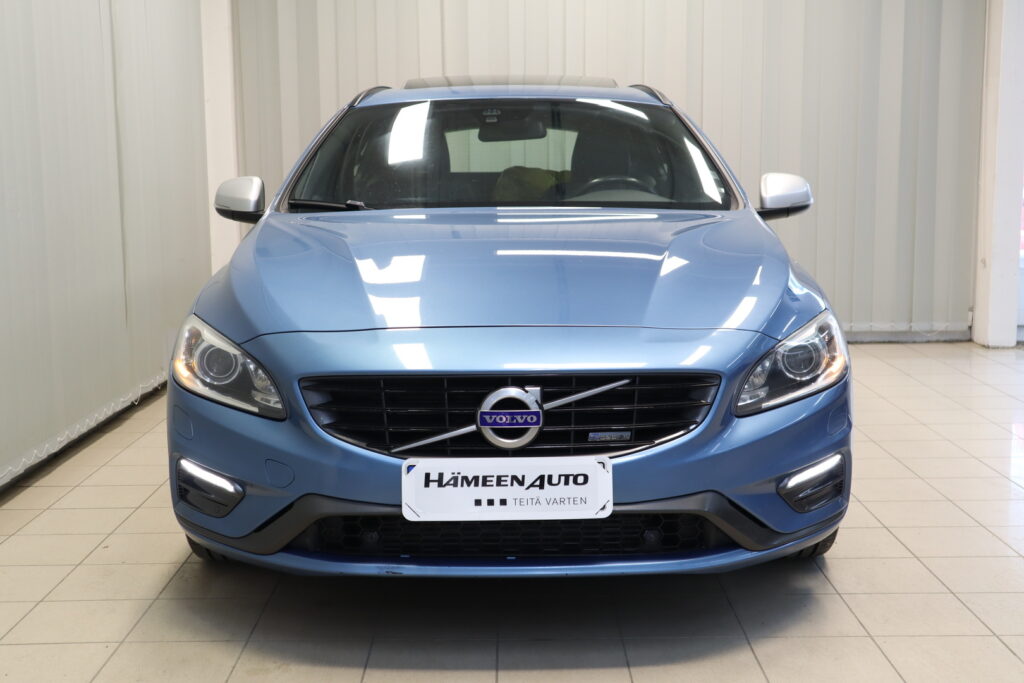 Volvo V60, image 3