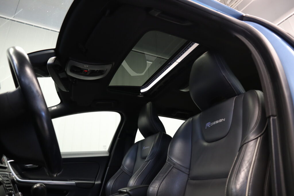 Volvo V60, image 7