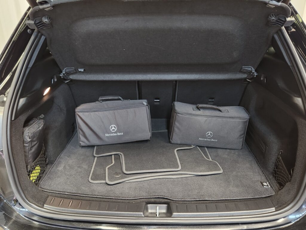 Mercedes-Benz EQA, image 19
