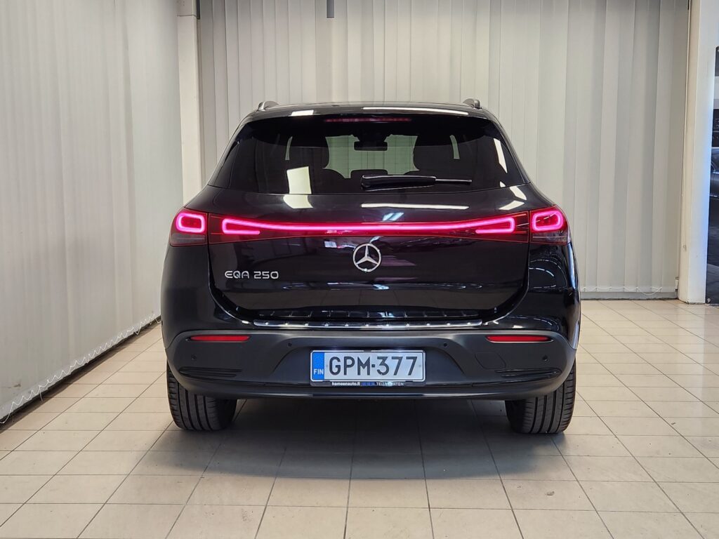Mercedes-Benz EQA, image 4