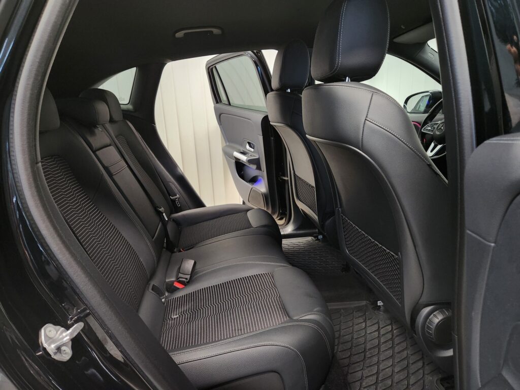 Mercedes-Benz EQA, image 9