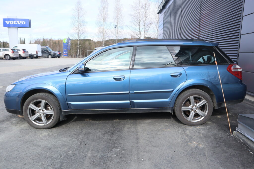 Subaru Legacy, image 2