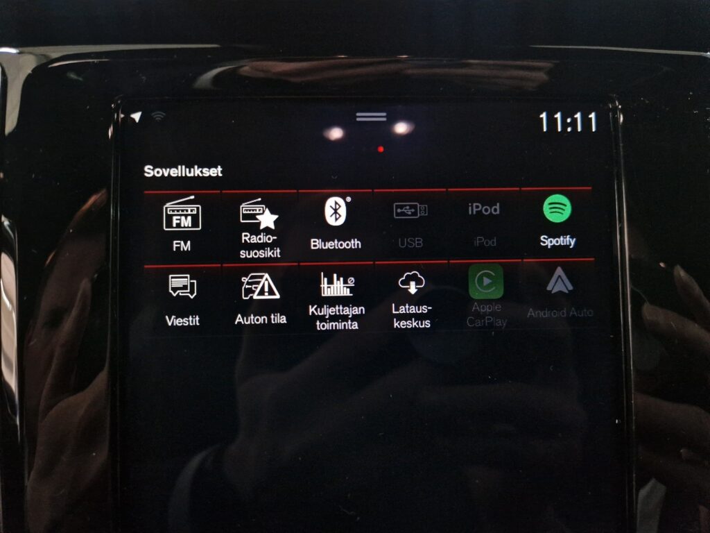 Volvo V60 Cross Country, image 18