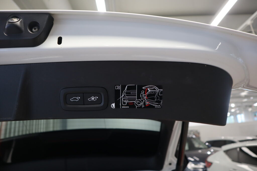 Volvo XC40, image 23