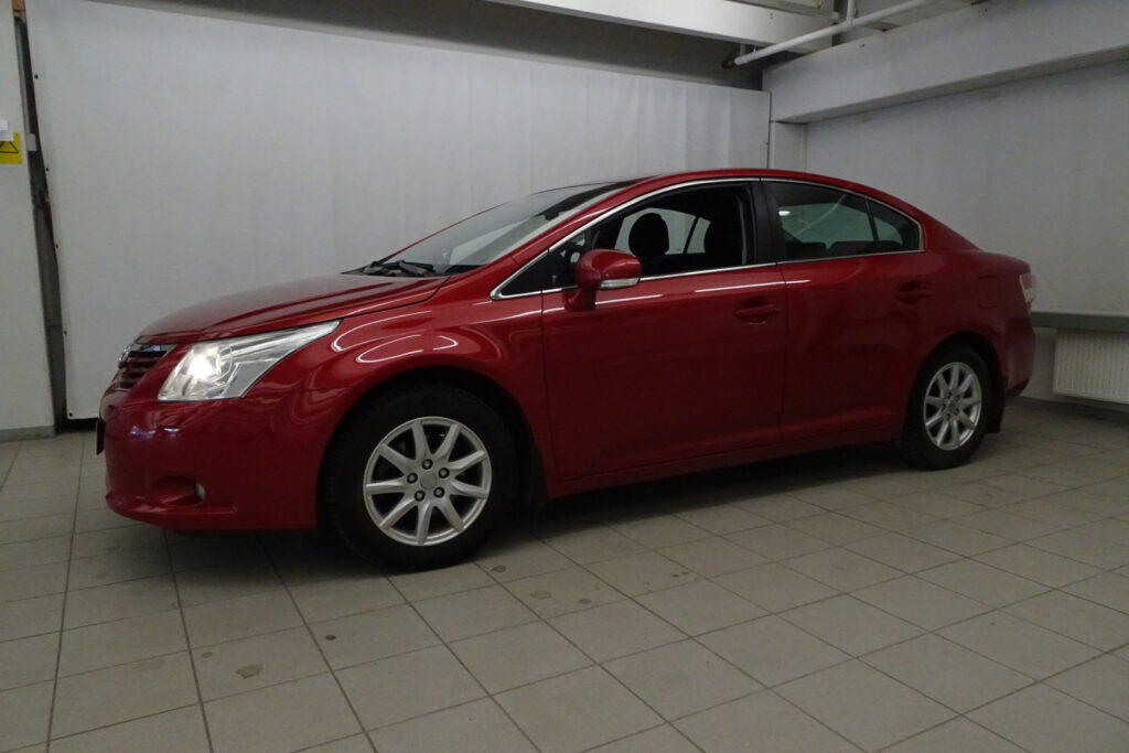 Toyota Avensis, image 1