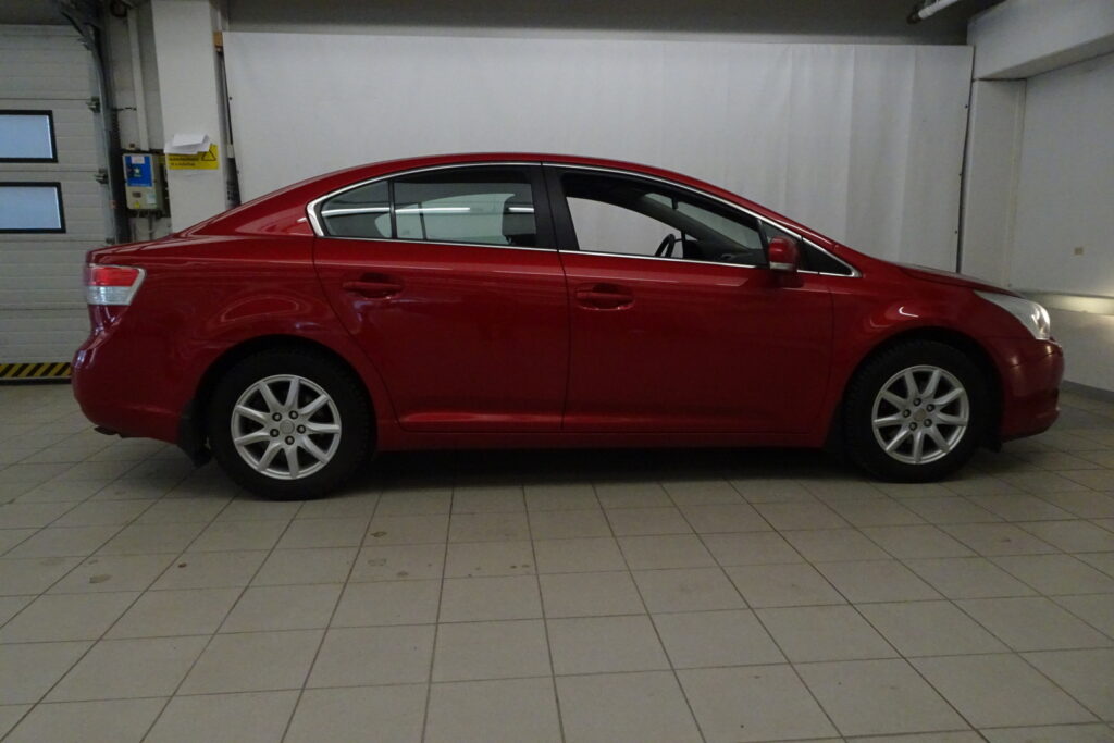Toyota Avensis, image 3