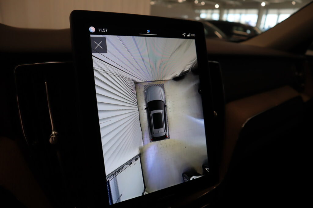 Volvo XC60, image 15