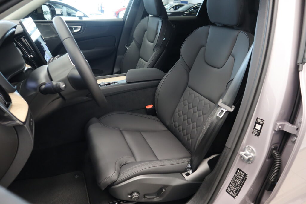 Volvo XC60, image 9