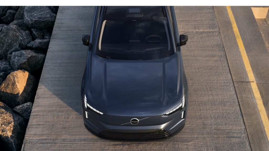 Volvo EX90, image 4
