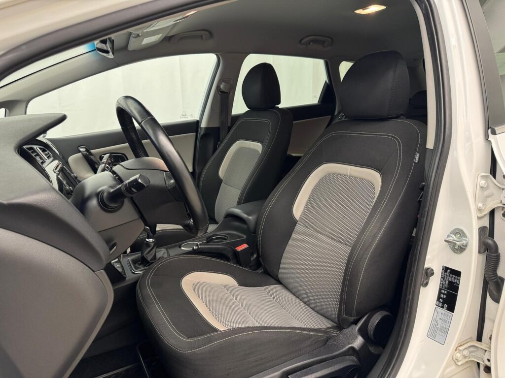 Kia cee’d, image 4