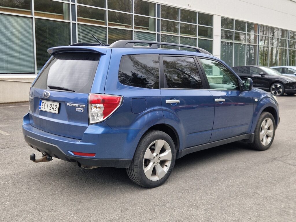 Subaru Forester, image 4