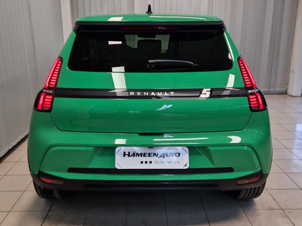 Renault 5, image 4