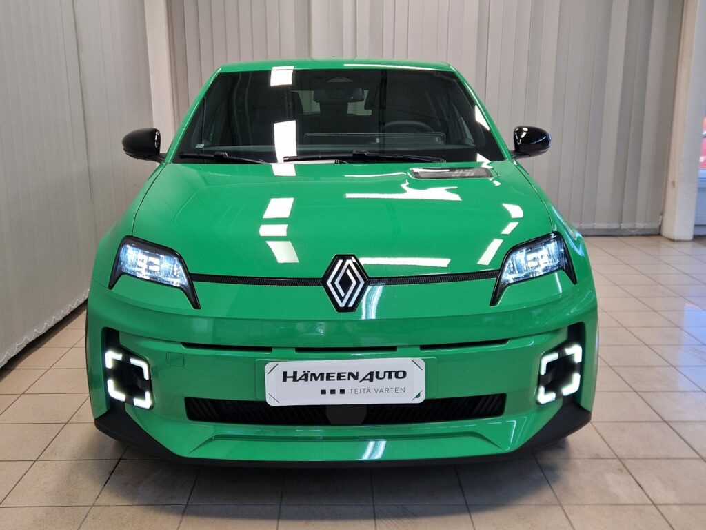 Renault 5, image 6