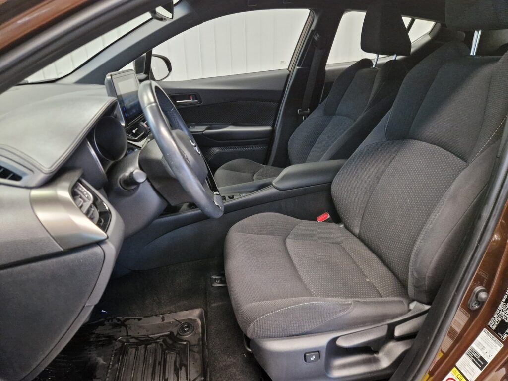 Toyota C-HR, image 10
