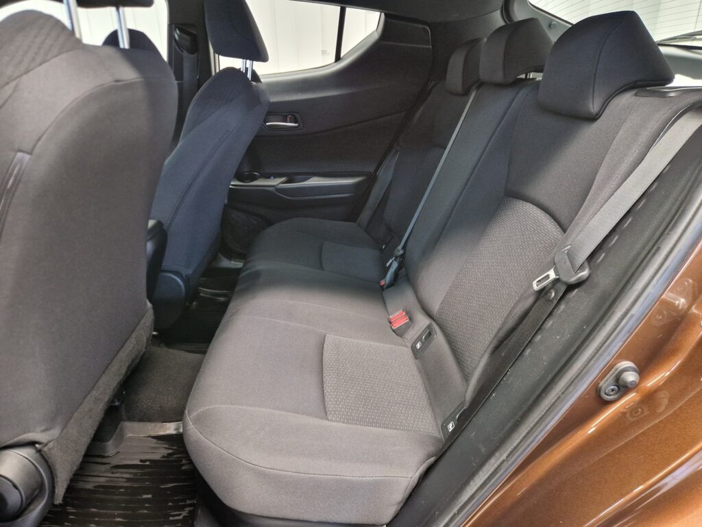 Toyota C-HR, image 12
