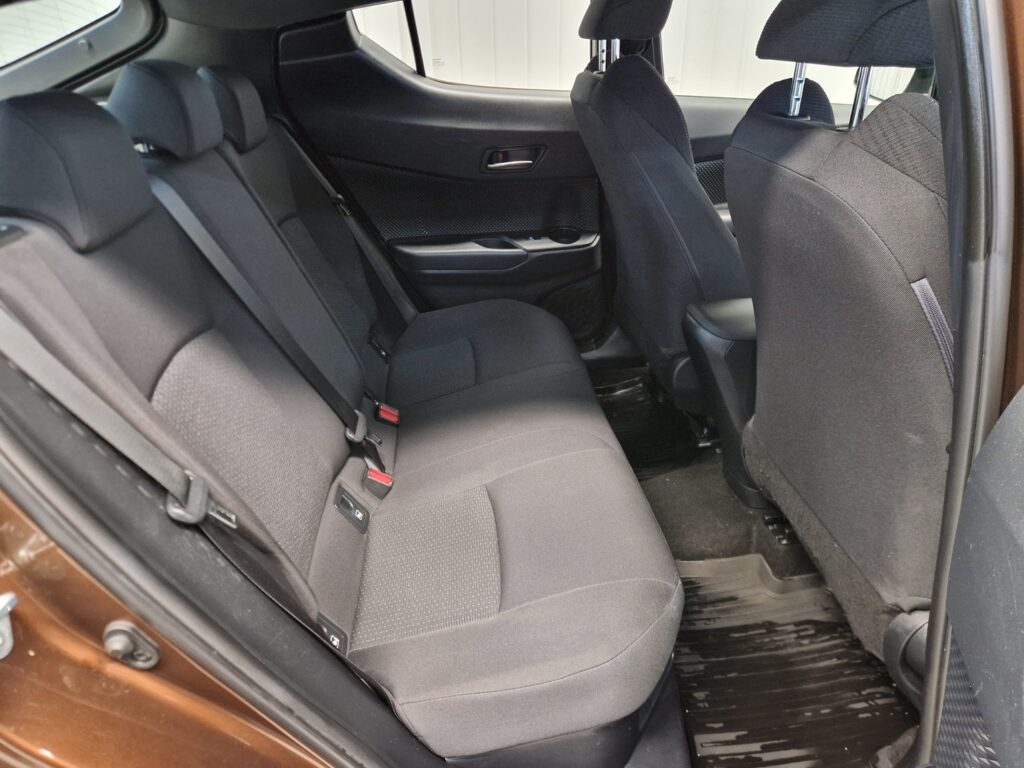 Toyota C-HR, image 13