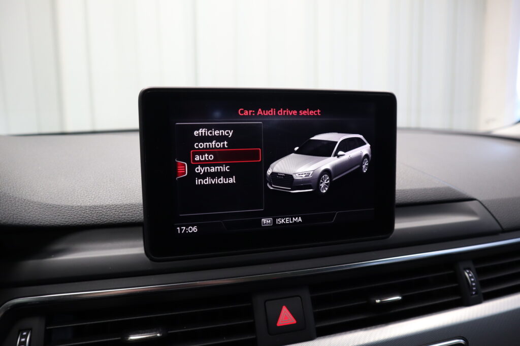 Audi A4, image 10