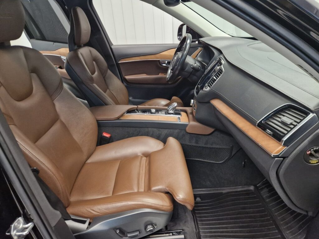 VOLVO XC90, image 11
