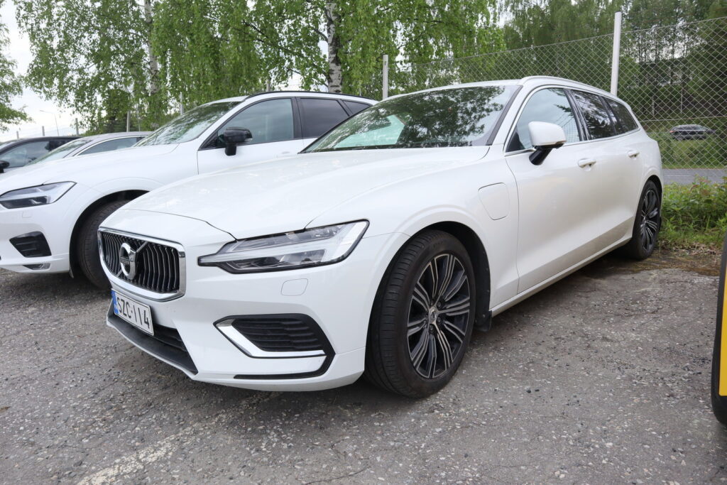 VOLVO V60, image 1