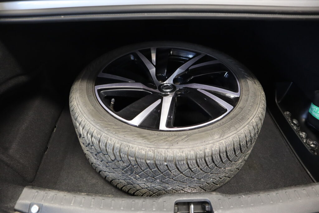 Volvo S90, image 22