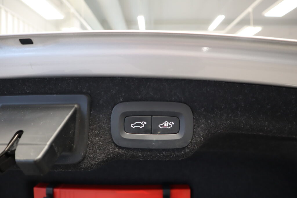 Volvo S90, image 23