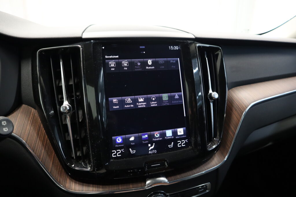 Volvo XC60, image 11