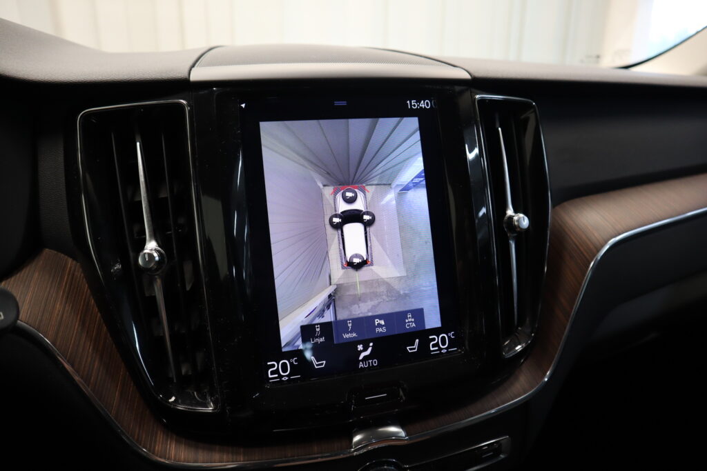 Volvo XC60, image 12