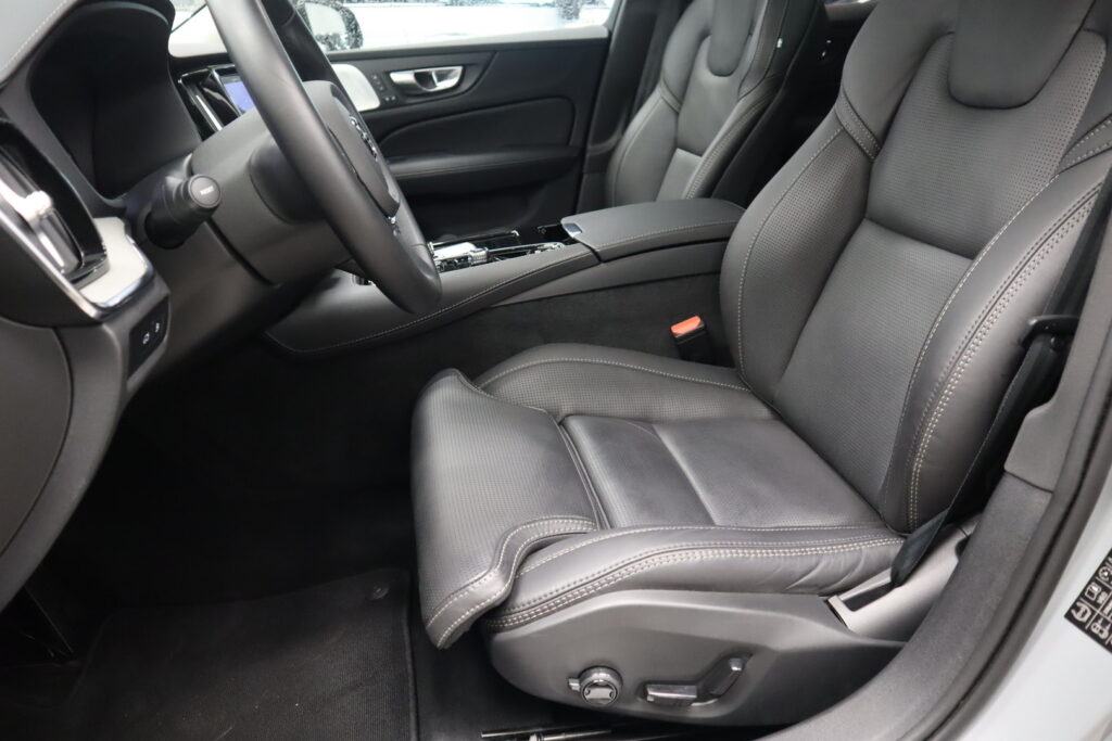Volvo V60, image 8