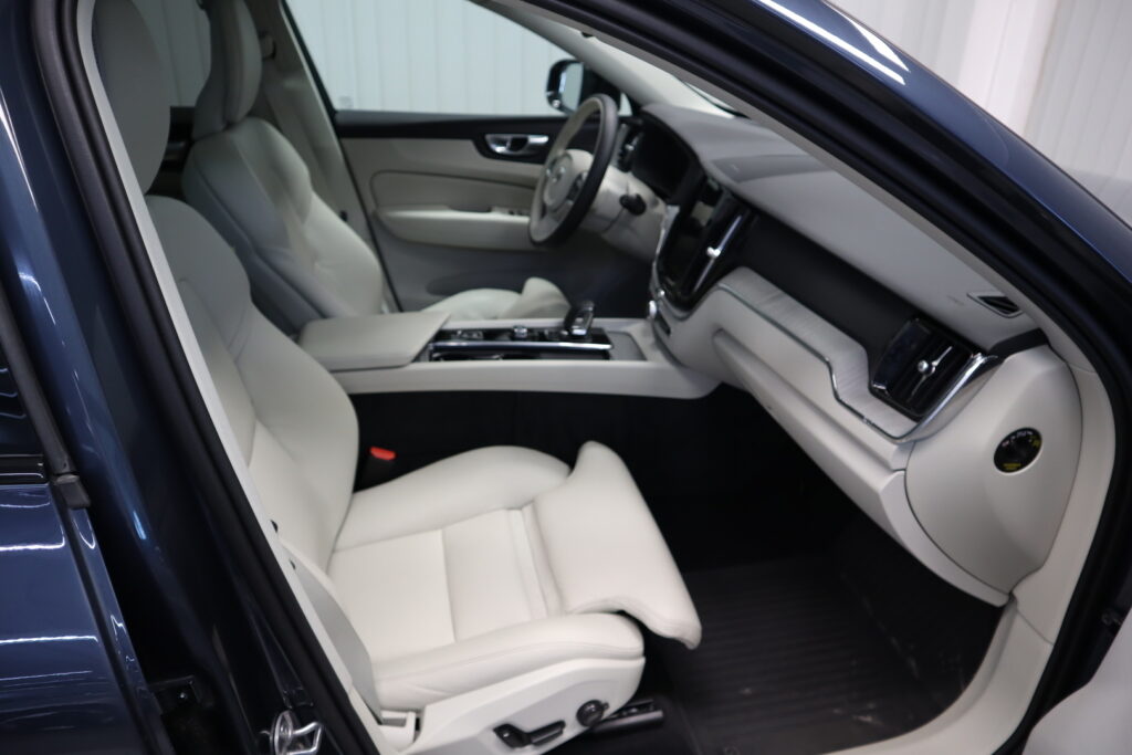 Volvo XC60, image 5