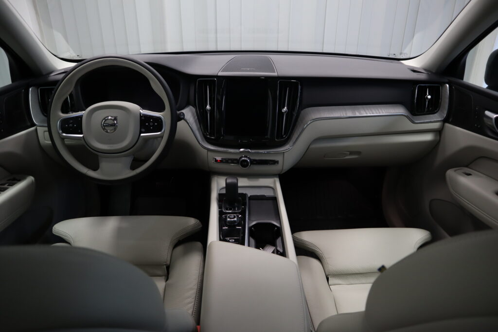 Volvo XC60, image 7