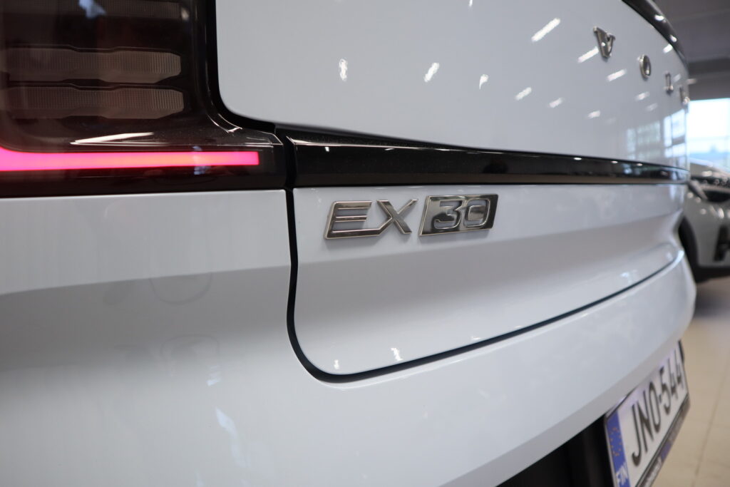 Volvo EX30, image 21