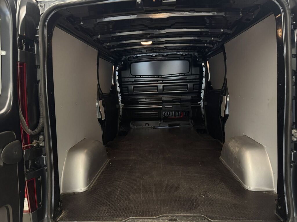 Renault Trafic, image 10