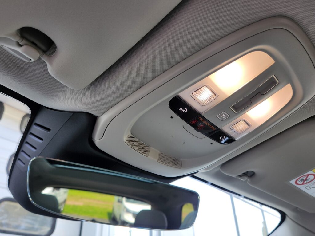 Volvo XC60, image 23